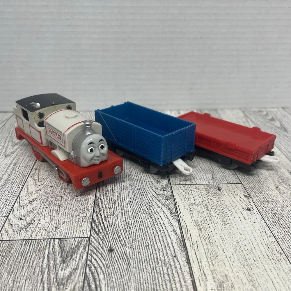 Thomas TrackMaster Motorized STANLEY Engine & Wagons Lot UNTESTED Discovery